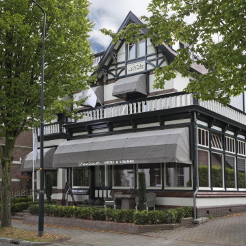 Netherlands mid-range hotels